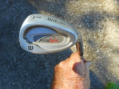 Cuña Wilson Accu-Spin Lob Foto 1 de 4