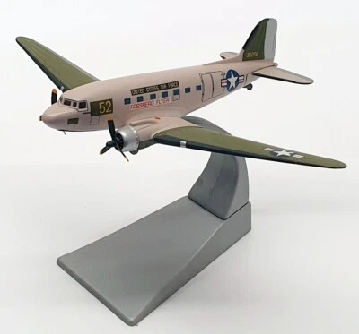 Corgi 1/144 Scale Aircraft 47101 - Douglas C-47A Skytrain USAF - Imagen 1 de 4