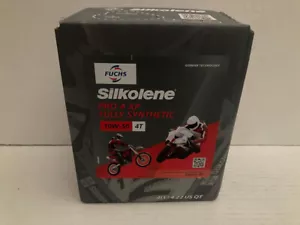 10,73€/l Fuchs Silkolene Pro 4 10W-50 XP 4 Ltr vollsyn ESTER Motorrad Motorenöl - Bild 1 von 1
