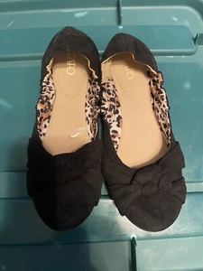 Women’s Cato Black Flat Shoes Size 7M - Picture 1 of 4
