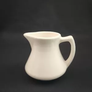 "Crema vintage para artículos de restaurante de 2 1/2"" de alto" - Imagen 1 de 4