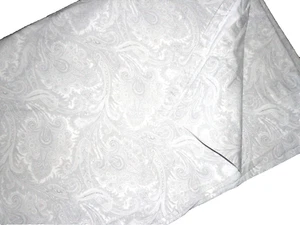 RALPH LAUREN MODERN gray & WHITE PAISLEY MEDALLION (1) QUEEN FLAT SHEET 88 X 98 - Picture 1 of 7