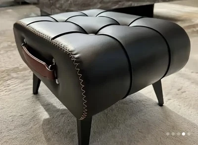 Reposapiés otomano de cuero encerado al aceite con escondite de almacenamiento secreto Foto 1 de 4