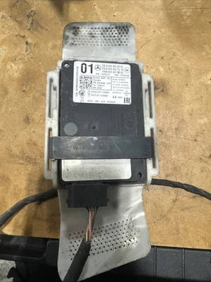 MERCEDES BENZ E350 E400 E550 雷达传感器后部 2014 2015 2016 2017 A000 905 4503 — 第 1/4 张图片