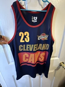 Camiseta de los Cleveland Cavaliers NBA Lebron James #23 para hombre talla pequeña - Imagen 1 de 6