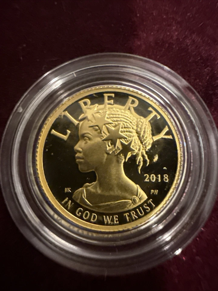 One 2018 1/10 American Liberty en caja conmemorativa.  De colección 150.000 Foto 1 de 4