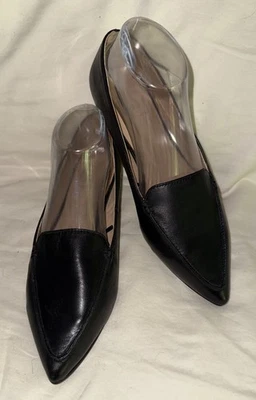 GAP Talla 8.5 Cuero Negro Punta Punta Sin Cordones Planos EXCELENTE ESTADO Foto 1 de 4