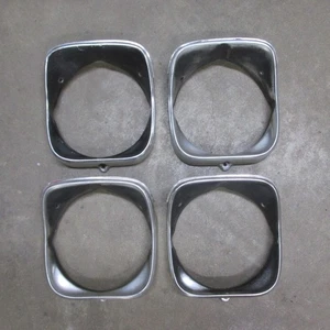 69 1969 CHEVY CHEVELLE MALIBU SS396 ORIGINAL GM HEADLIGHT BEZEL SET L & R I & O - Picture 1 of 6