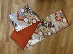 Vintage japanische Obi Schärpe Seide Blumen und orange Futter 12” x 156” - Bild 1 von 5