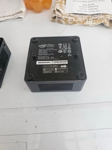 Intel NUC NUC7i5BNH Core I3-7100U 8GB RAM 120GB SSD Adapter - Bild 1 von 2