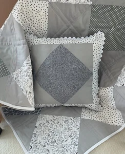 Baby Quilt. Gray & White Quilt. Crib Size 38X48. Boy & Girl Quilt. - Picture 1 of 7
