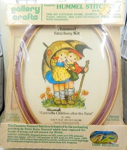 Hummel Stitchery Crewel Kit Umbrella Children After the Rain Gallery Crafts NOS - Imagen 1 de 9