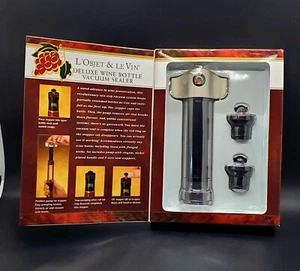 L'OBJET & Le Vin Wine Bottle Vacuum Sealer With 2 Sure-Seal Stoppers Included - Picture 1 of 3
