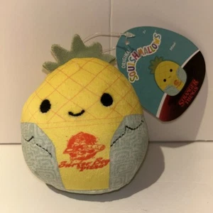 Peluche con clip de 4 pulgadas Squishmallows Stranger Things "Surfer Boy Pizza Maui" - Nuevo con etiquetas - Imagen 1 de 3