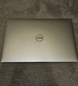 Dell XPS 15 9530 FHD+ 2,4 GHz i7-13700H 32GB 500GB SSD RTX 4070 - bardzo dobry - Zdjęcie 1 z 8