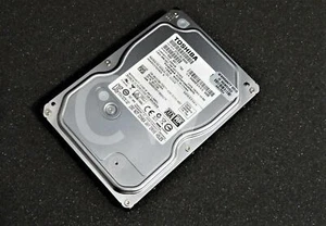 DT01ACA025 HDKPC07D0A03 Toshiba 250GB 7200RPM 6Gbps 3.5" SATA HDD Hard Drive - Picture 1 of 2