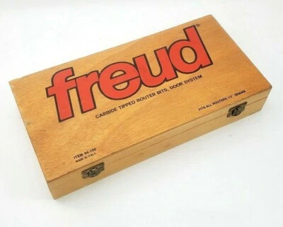 JUEGO PUERTA PANEL EMPOTRADO EN CAJA CINCO PIEZAS FREUD BROCAS ROUTER FREUD 94-100 VÁSTAGO 1/2  Foto 1 de 4