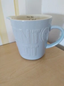 Mason Cash Pale Blue Jug with Pouring Lip and Handle - 2 pint/40fl.oz/1000ml - Picture 1 of 7