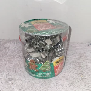 Nuevo Wilton Juego de Cortadores de Galletas de Vacaciones 18 Piezas Formas de Navidad - Imagen 1 de 4