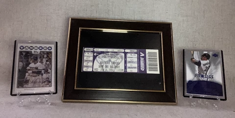 NY Yankees AZ Diamondbacks SET: 6/16/04 Framed Ticket Jeter & Gonzalez Cards s13 Cover