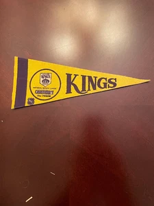 1970's Los Angeles Kings NHL Hockey 9 1/2" Mini-Pennant - NR-MT - Picture 1 of 1