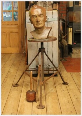 Rückenfreundlicher Atelier Bock Tisch Schmiedeeisen Bildhauer Deutsches Reich - Bild 1 von 4