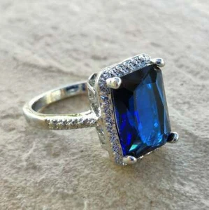 Elegant 925 Sterling Silver Blue Rhinestone Charm Wedding Engagement Ring Size 9 - Picture 1 of 5