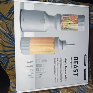 Beast Mighty Blender 850 Plus with UK Plug and Extra Blending Vessel - Picture 1 of 5