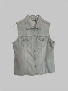Chico's Platinum Denim Vest Womans Sz 2  M Light Wash Pockets Button Front - Picture 1 of 3