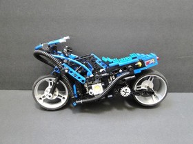 LEGO Technic: Motorbike #8430 (NOT COMPLETE)