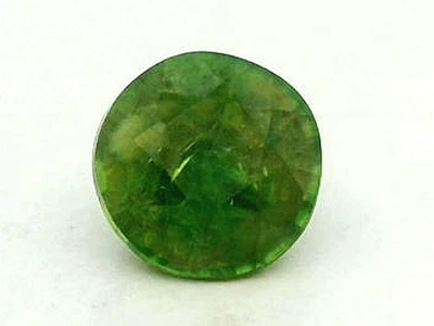 0.35Ct UNHEATED NATURAL GREEN DEMANTOID GARNET GEMSTONE FROM RUSSIA - Image 1 of 4