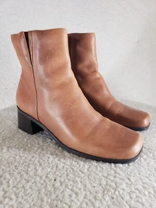 Madeline Stuart Women Boots 8.5 Brown Leather Zip Block Heel Ankle Shoes - Picture 1 of 19