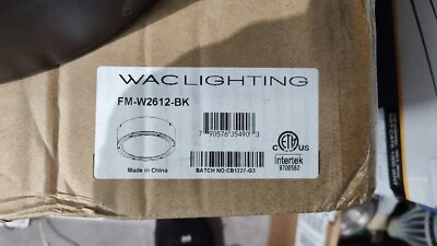 WAC Lighting FM-W2612 管 12 英寸宽 室内/室外 LED 表面安装 - 青铜 — 第 1/2 张图片