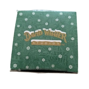 David Winter 1996 Tiny Tim (stehend) John Hine handbemalte Winterszene Neu in OVP - Bild 1 von 3