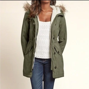 Hollister Teddy Sherpa Lined Parka Utility Jacket W/Faux Fur Hood Size S / Olive - Picture 1 of 14