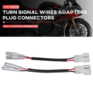 Front 2 Wires Turn Signal Light Plug Adapter Connector For Aprilia RSV4 1000 R - Picture 1 of 9