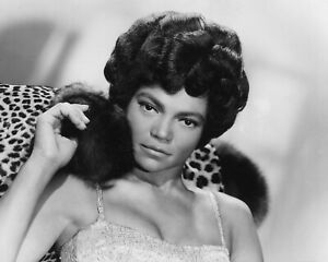 Iconic African American Actress EARTHA KITT Picture Photo Print 8"x10"