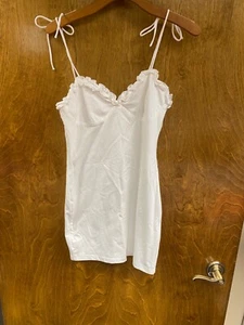 Women NWT "Superdown" short white spaghetti strap dress . Size Med. - Picture 1 of 2