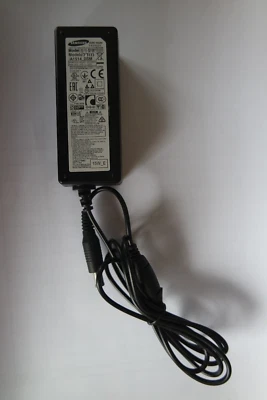 Orginal samsung A1514_DSM 14,0V15W  Stecker Netzteil AC/DC Adapter BN44-00718ASE - Bild 1 von 2