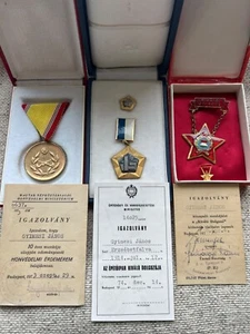 Hungría, PR: Trío de medallas para la misma persona con cajas y certificados de premio - Imagen 1 de 4