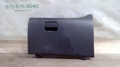 GUANTERA MITSUBISHI MIRAGE 2014-2023 COMPARTIMENTO DE ALMACENAMIENTO OEM 8006A304XA Foto 1 de 4