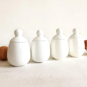 AggCoddler - Scandinavian Porcelain 4-Piece Egg Coddler Set with Simple Lid -... - Picture 1 of 3