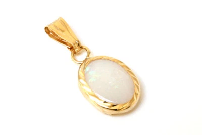 9ct Gold Opal Pendant Oval Necklace no chain Gift Boxed Made in UK - Изображение 1 из 4
