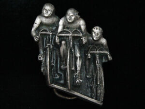 PF11131 VINTAGE 1979 CUT-OUT **THREE BICYCLISTS** SPORTS RACING BERGAMOT BUCKLE