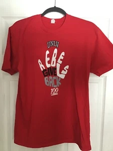 UNLV Rebels Herren rot groß kurzärmeliges Shirt - Give Back 100 - Bild 1 von 2