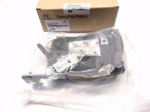 New Genuine Hyundai i30N i30 N BCM Body Control Module 95400S0270 - Picture 1 of 6
