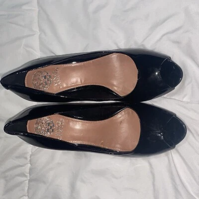 Vince Camuto KIRA black patent leather peep toe pump heels women's 9 - Image 1 of 4
