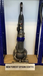 Dyson DC25 Animal  Ball Upright Vacuum Cleaner - Picture 1 of 1