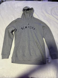 NWT Men’s Majestic New York Yankees Heather Gray Size XL Hoodie $40 - Picture 1 of 10