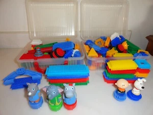 Vintage Playskool Bristle Blocks 132 Pieces w/Snoopy++ 2 Case Full Building Toys - Picture 1 of 9